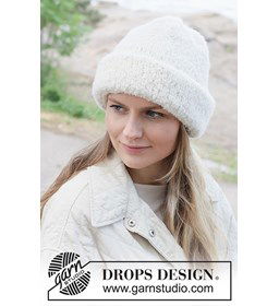Arctic Whisper Hat gemaakt van Drops Alpaca