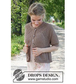 Damesvest met driekwart mouwen. gemaakt van Drops Belle