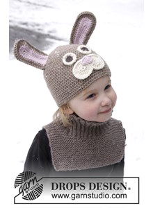 Gehaakte paashaas muts en gebreide halswarmer