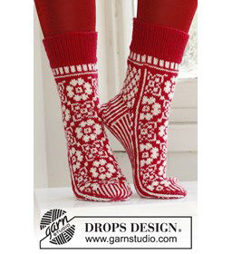 Gebreide Kerstsokken gemaakt van Drops Fabel