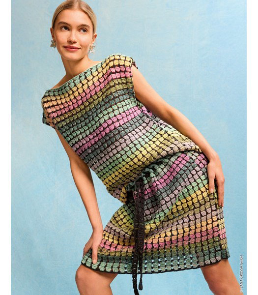 Haakpatroon damesrok met strikkorrd in de taille