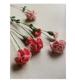 Bloemen anjers gemaakt van Scheepjes Maxi Sweet Treat