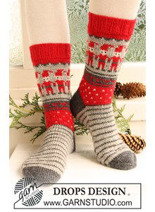 Gebreide sokken met Kerst patroon