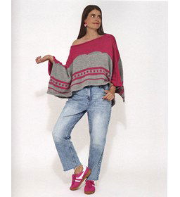 Rechte wijde poncho gemaakt van Naaiartikelen