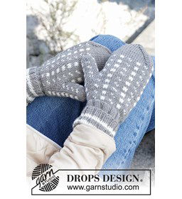 Wanten met Scandinavisch patroon gemaakt van Drops Merino extra fine