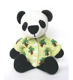 Pandabeer gemaakt van Scheepjes Catona 25 en 10 gram