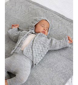 Babyvestje met schelppatroon gemaakt van Lana Grossa Cool Wool Baby