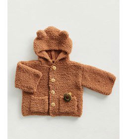 Baby jasje  gemaakt van knopen