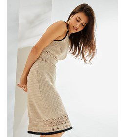 Jurk met halterhalslijn gemaakt van Phildar Phil Perle 5