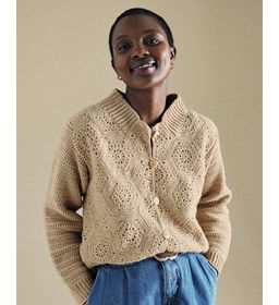 Damesvest met knoopjes gemaakt van knopen