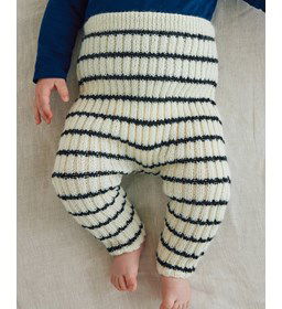 Legging in ribbelsteek gemaakt van Phildar Phil Super Baby
