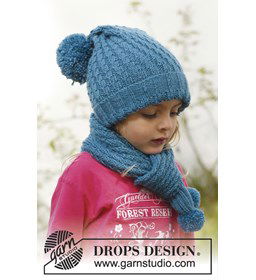 Sjaal en muts gemaakt van Drops Merino extra fine
