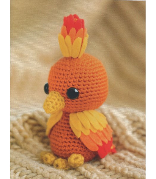 Haakpatroon feniks met vilten veren