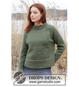 Damestrui met raglanmouwen gemaakt van Drops Karisma