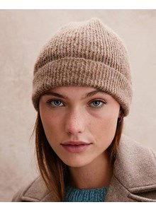 Luxe damesmuts met dubbele rand