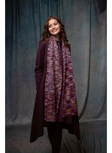 Lange damessjaal met ribbelpatroon