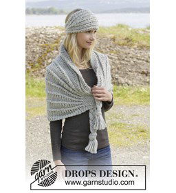 Gebreide hoofdband en schouderwarmer gemaakt van Drops Snow - Eskimo