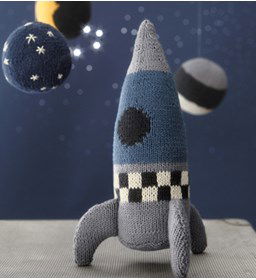 Speelgoed raket gemaakt van Phildar Phil Partner 3,5