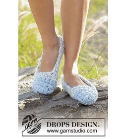 Pantoffels gemaakt van Drops Snow - Eskimo