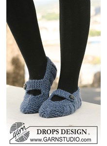 DROPS sloffen in boordsteek van Eskimo.