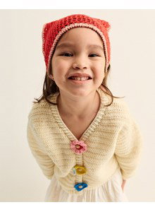 meisjesvest met versierde knoopsluiting