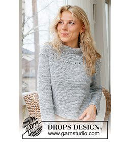 Damestrui met ronde pas gemaakt van DROPS Sky