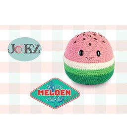 Rinkelbal Watermeloen gemaakt van DMC borduurgaren 18