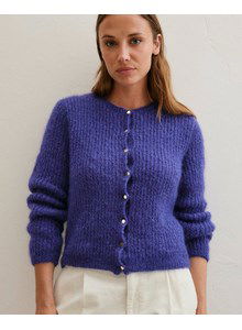 Vast met ronde halsboord