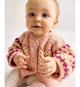 babyvestjes met speelse blokken gemaakt van Bijpassende Knopen