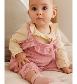 Babysalopette gemaakt van knopen