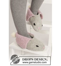 Konijnensloffen gemaakt van Drops Snow - Eskimo