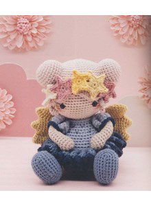 Gehaakt elfje met sterrenkrans