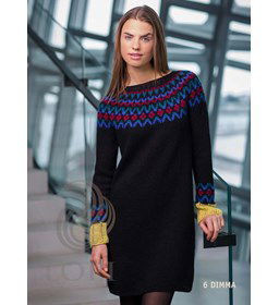 Jurk met gekleurd inbreipatroon gemaakt van Boeken lopi