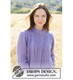 Paarse Waterval Vest gemaakt van Drops Kid Silk