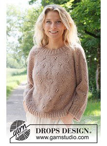 Damestrui met ronde pas in ajourpatroon.