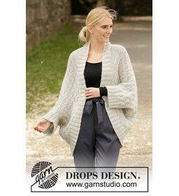 Damesvest Winter Cocoon gemaakt van Drops Lima