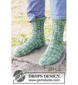 Slipping into Autumn Sokken gemaakt van DROPS Fiesta