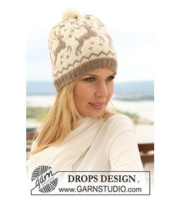 Gebreide muts met rendieren  gemaakt van Drops Alpaca