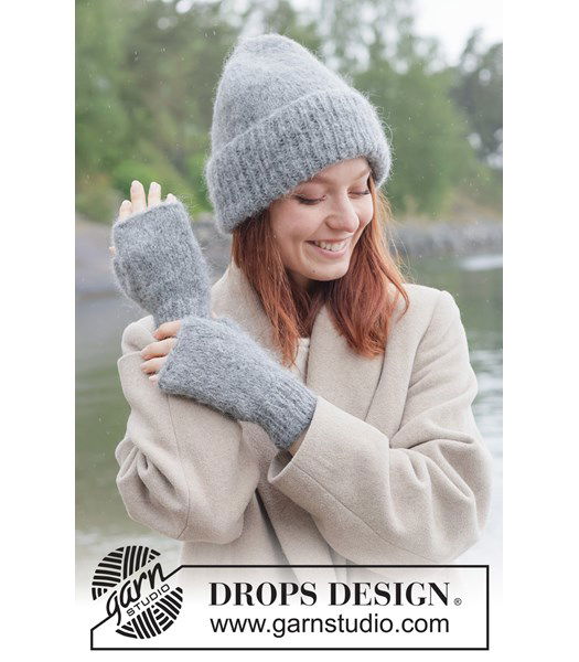 Breipatroon Gebreide set: zachte muts met omslag & polswarmers