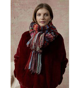 Sjaal gemaakt van Lang Yarns Cloud