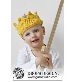 Gehaakte kroon  gemaakt van Drops Snow - Eskimo