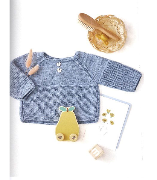 Breipatroon babytruitje in ribbel- en tricotsteek