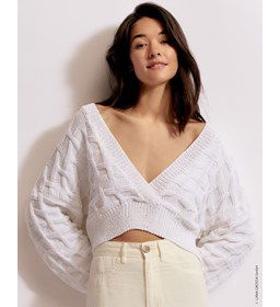 Korte trui met lage Vhals gemaakt van Lana Grossa Landlust Baumwolle