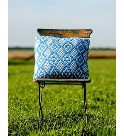 Celestien kussen gemaakt van Scheepjes Colour Crafter