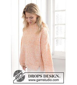 Damestrui met split en hoge kraag gemaakt van DROPS Alpaca Boucle