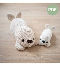 Zeehond met jong gemaakt van Scheepjes Catona 25 en 10 gram