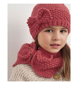 Kindersnood met strik gemaakt van Phildar Phil Partner 6