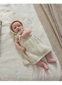 Nostalgisch babyjurkje