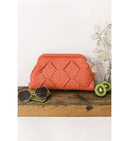 Clutch Adamas gemaakt van DMC Nova Vita 4