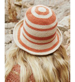 Zonnehoed met strepen